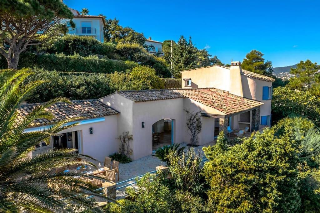 Luxueuse Villa, Incroyable Vue Mer, Piscine Sainte-Maxime Esterno foto